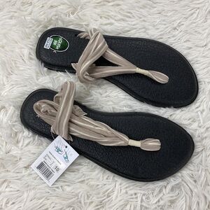 NWT Sanuk Sandals